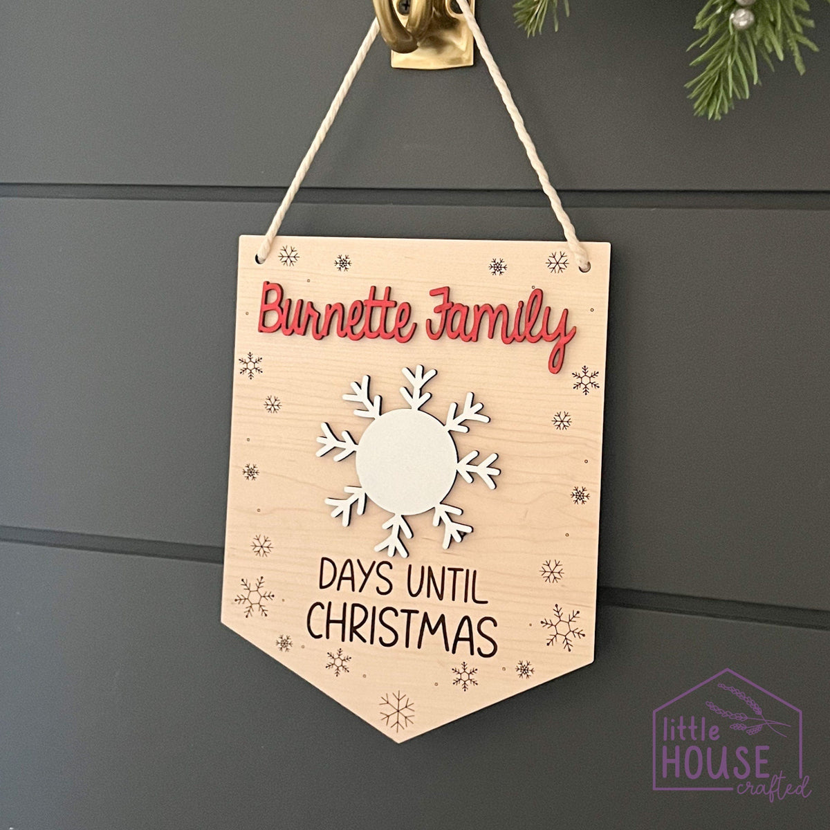 Christmas Countdown Sign | Personalized Sleeps Till Santa Hanging Sign | Reusable Dry Erase Advent Calendar | Family Tradition